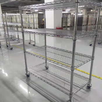 Mushroom growing shelves