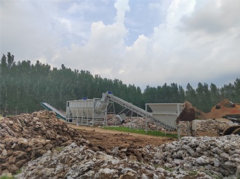 High humidity mushroom substrate bag separator